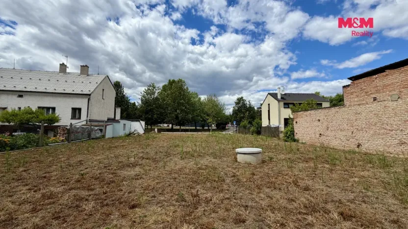 Pronájem zahrady, Litovel, B. Němcové, 780 m2