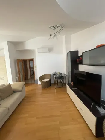 Prodej bytu 3+kk, Pula, Chorvatsko, 73 m2