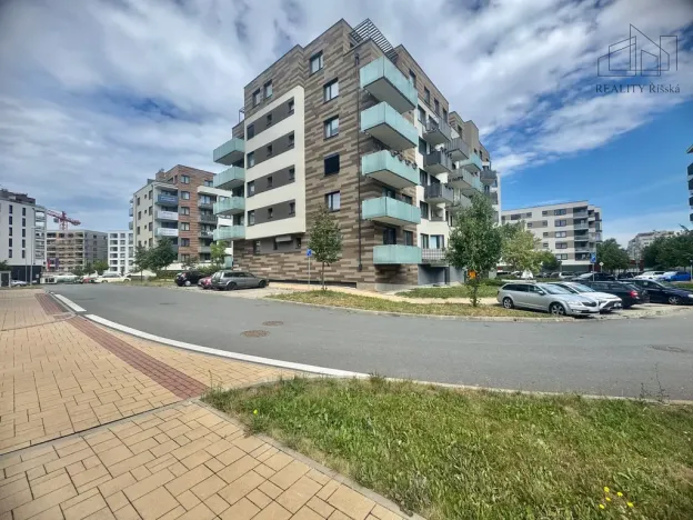 Pronájem bytu 2+kk, Praha - Hlubočepy, Vítové, 57 m2