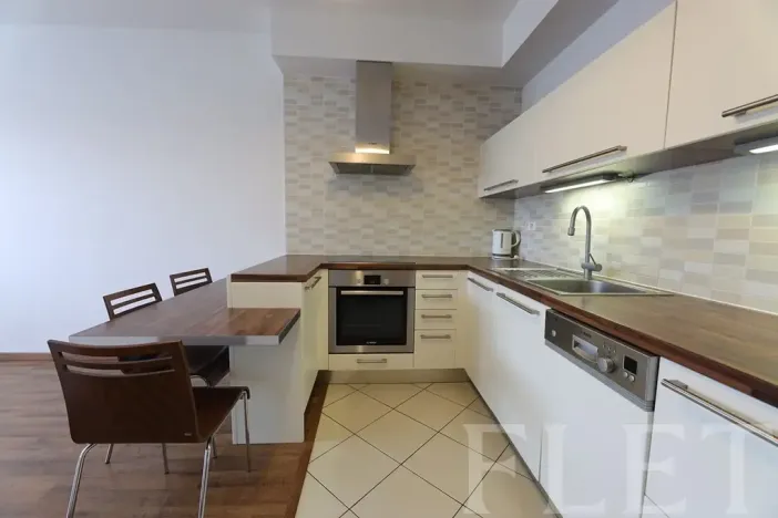 Pronájem bytu 2+kk, Praha - Vysočany, Pod Harfou, 49 m2