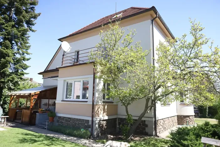 Prodej vily, Praha - Zbraslav, Na královně, 280 m2