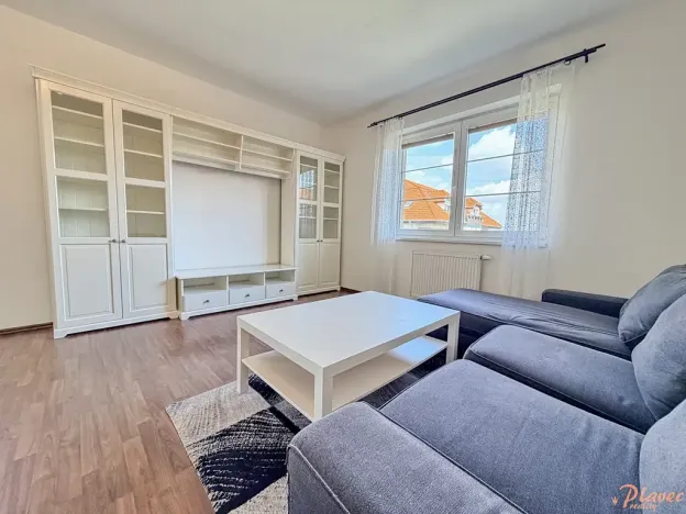 Pronájem bytu 2+kk, Holubice, 67 m2