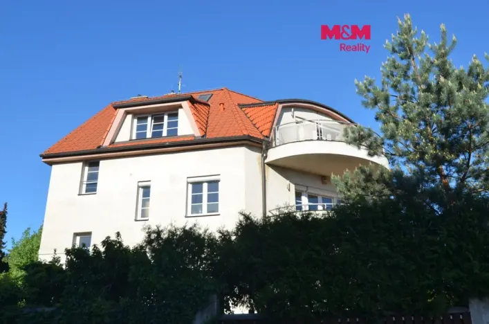 Pronájem bytu 5+kk, Praha - Hloubětín, V Novém Hloubětíně, 162 m2
