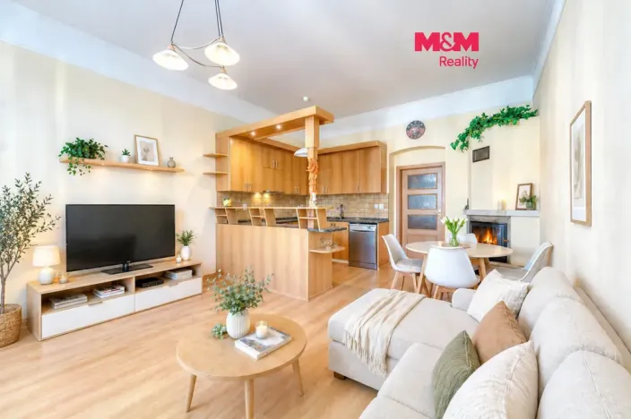 Prodej bytu 4+kk, Mariánské Lázně, Husova, 90 m2