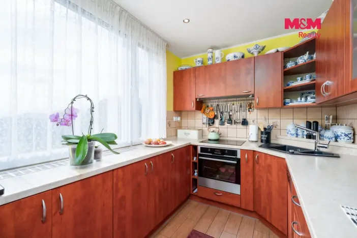 Prodej bytu 2+1, Teplice, Fráni Šrámka, 62 m2