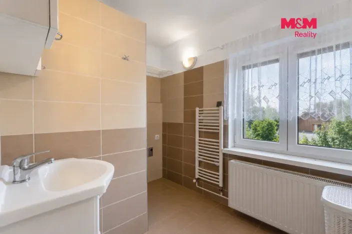 Prodej rodinného domu, Lhotka, 130 m2