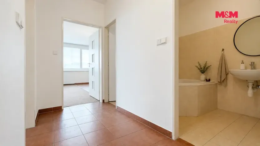 Pronájem bytu 3+kk, Praha - Prosek, Nad šestikopy, 80 m2