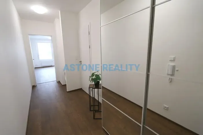 Pronájem bytu 2+kk, Praha - Dolní Měcholupy, Honzíkova, 44 m2