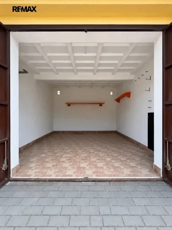 Prodej garáže, Ivančice, 22 m2