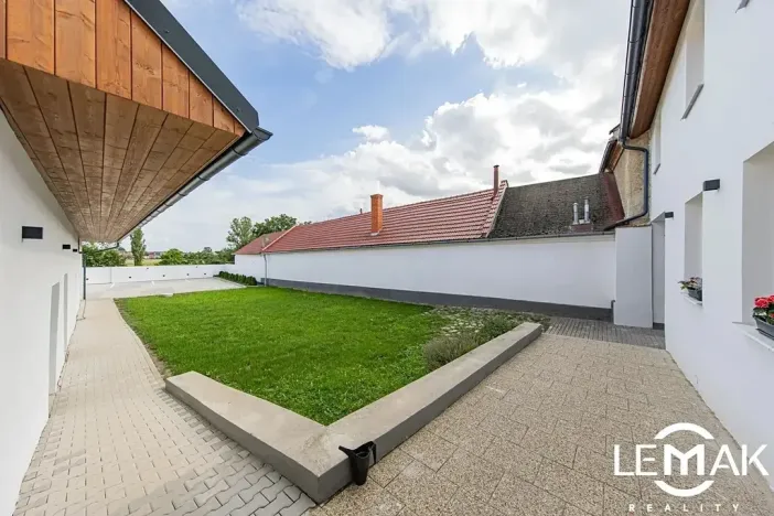 Prodej bytu 2+kk, Bystročice, 68 m2