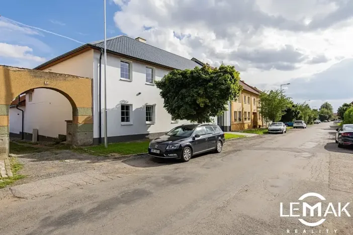 Prodej bytu 2+kk, Bystročice, 68 m2