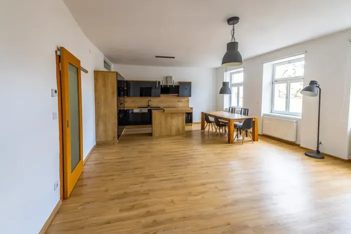 Prodej bytu 3+kk, Jihlava, Znojemská, 87 m2