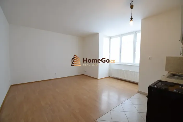 Pronájem bytu 1+kk, Praha - Záběhlice, Mikanova, 50 m2