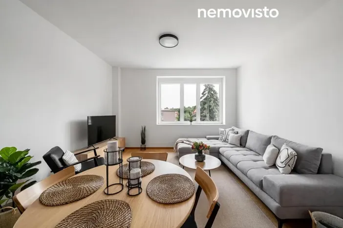 Pronájem bytu 2+kk, Ostrava, Preslova, 65 m2