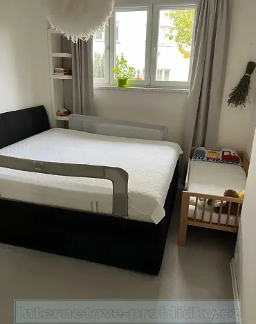 Pronájem bytu 2+kk, Praha - Krč, 44 m2