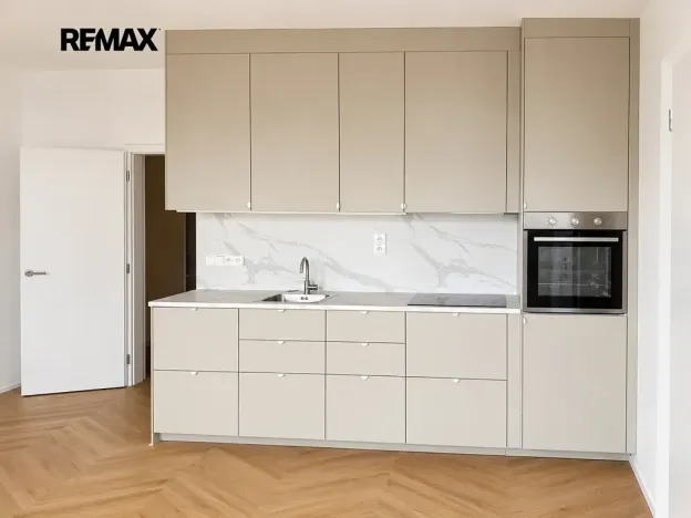 Pronájem bytu 2+kk, Praha - Čakovice, Bermanova, 55 m2