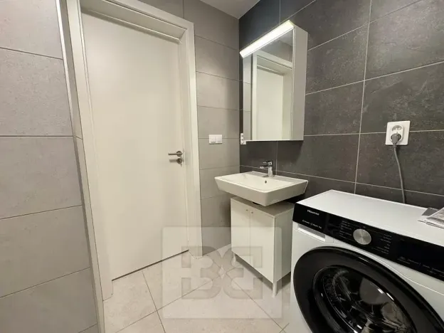Pronájem bytu 1+kk, Brno, Spolková, 35 m2