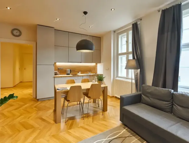 Prodej bytu 1+kk, Praha - Staré Město, Dlouhá, 54 m2