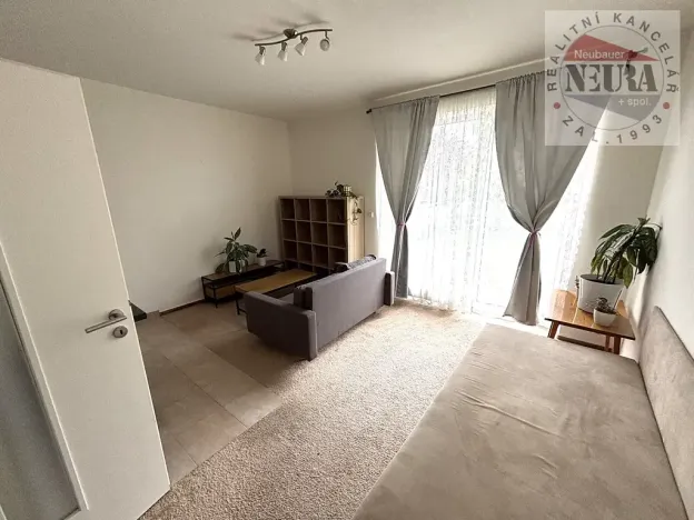 Pronájem bytu 1+kk, Praha - Dolní Počernice, Za luhem, 24 m2