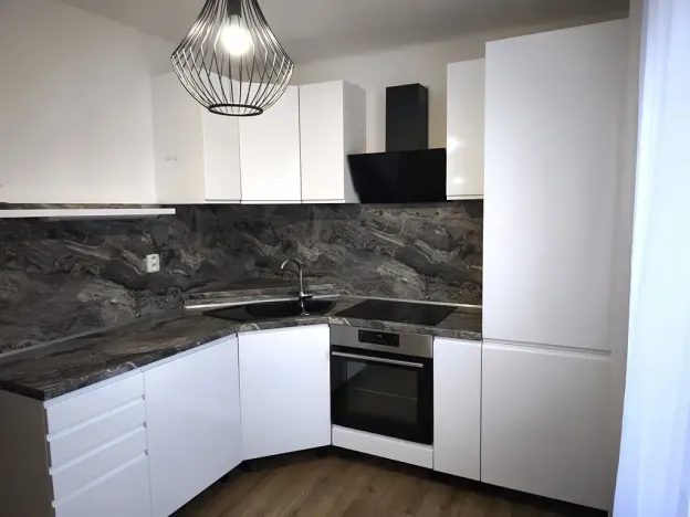 Pronájem bytu 1+kk, Slaný, Rabasova, 28 m2