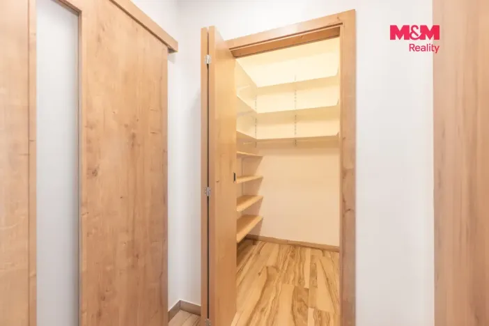 Prodej bytu 3+1, Zlín, Slezská, 69 m2