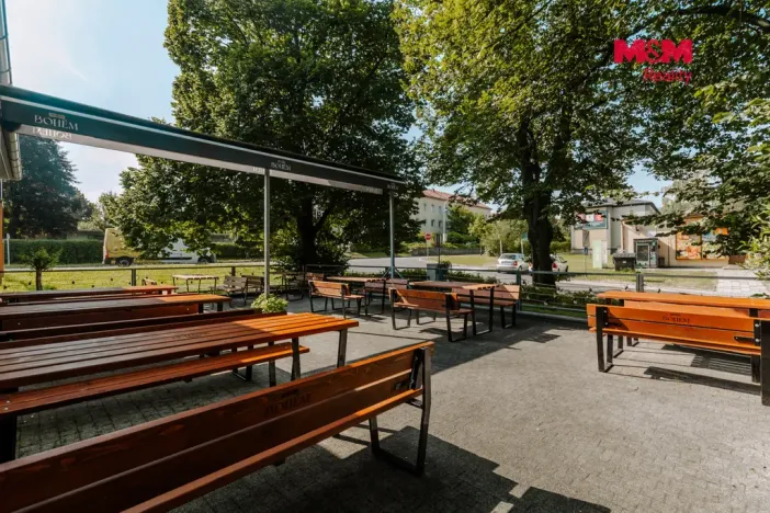 Prodej restaurace, Frenštát pod Radhoštěm, Školská čtvrť, 500 m2
