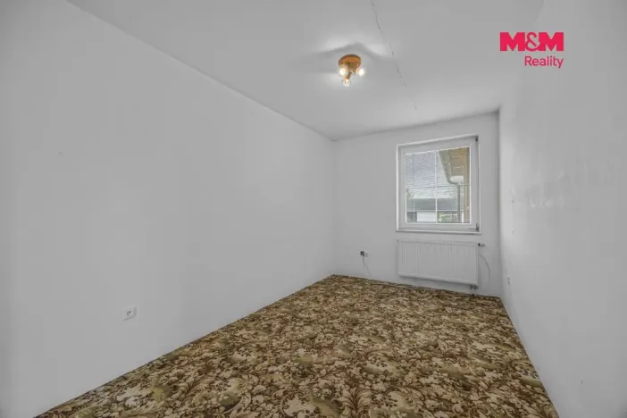 Prodej rodinného domu, Černíkovice, 280 m2