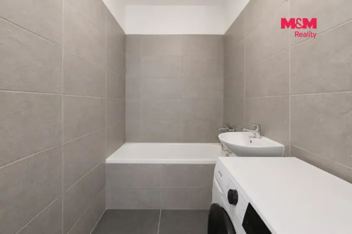 Prodej bytu 1+1, Kolín - Kolín II, Dělnická, 31 m2