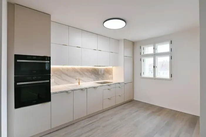 Prodej bytu 3+kk, Praha - Karlín, Peckova, 93 m2
