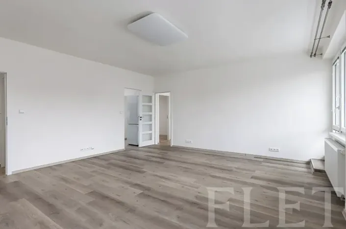 Pronájem bytu 2+1, Praha - Troja, Trojská, 74 m2