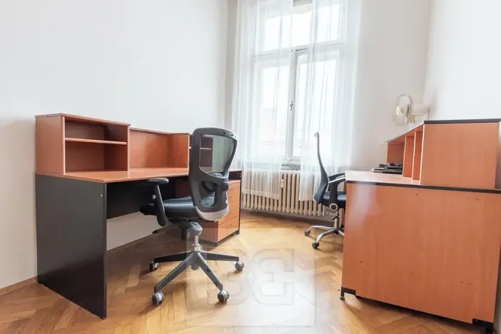 Pronájem bytu 3+1, Praha - Nové Město, Hálkova, 102 m2