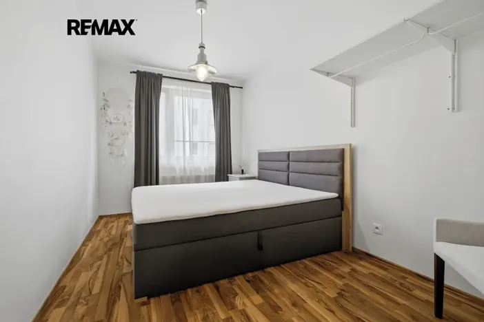 Prodej bytu 2+kk, Praha - Hostavice, U Hostavického potoka, 46 m2