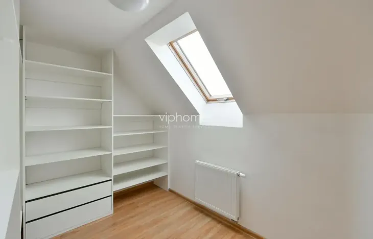 Pronájem vily, Praha - Modřany, Malá lada, 170 m2