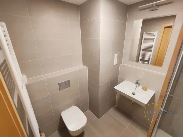 Pronájem bytu 1+kk, Praha - Dolní Chabry, Za Pískovnou, 41 m2