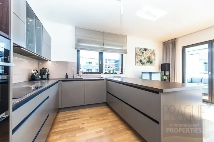 Prodej bytu 2+kk, Praha - Jinonice, Barvitiova, 57 m2