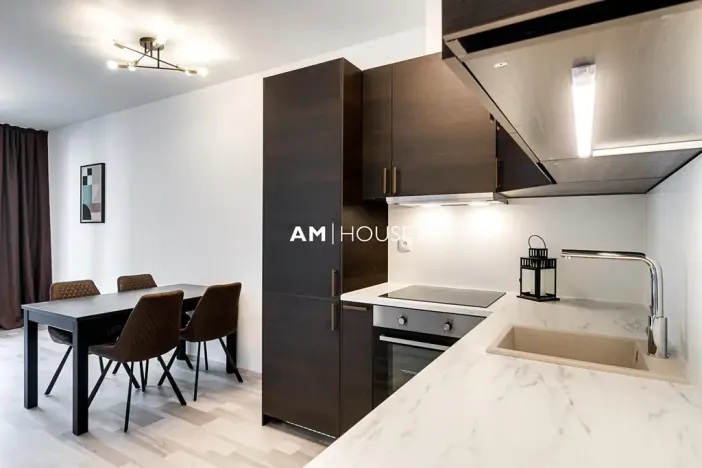 Pronájem bytu 2+kk, Praha - Strašnice, Zvěřinova, 57 m2