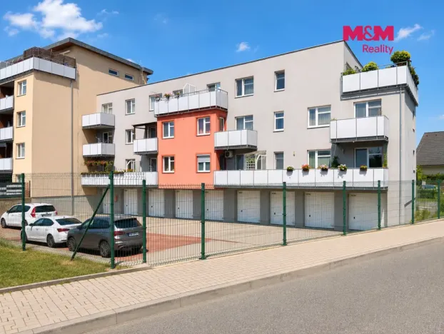 Prodej, Čelákovice, Boženy Koutníkové, 17 m2