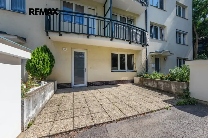 Prodej bytu 1+kk, Praha - Zbraslav, Sulova, 49 m2