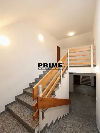 Pronájem kanceláře, Praha - Kunratice, Ke hrádku, 417 m2