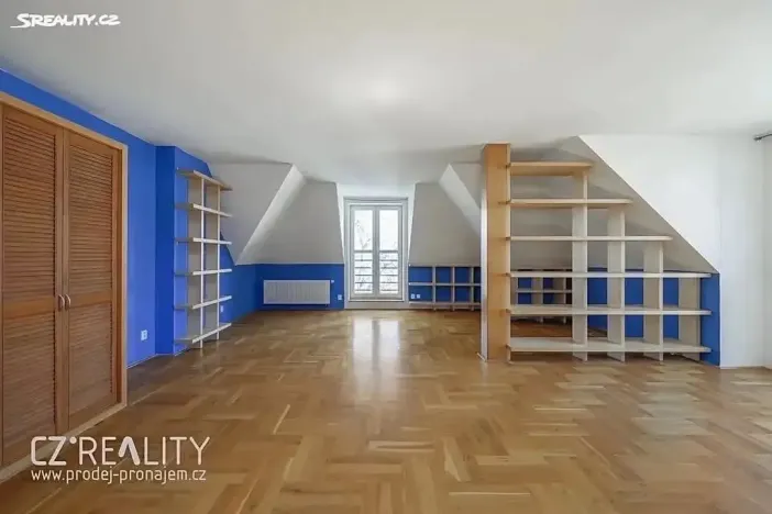 Prodej rodinného domu, Praha - Lipence, Na Bambouzku, 308 m2