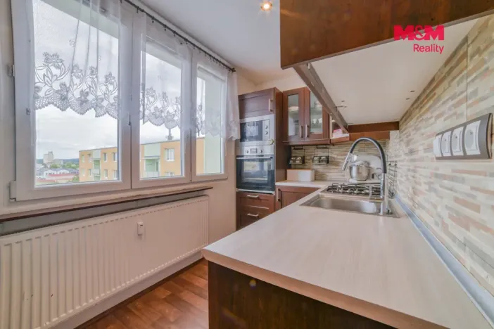Prodej bytu 3+1, Bor, Přimdská, 61 m2