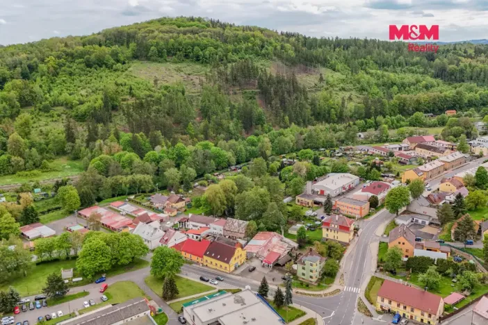 Prodej obchodního prostoru, Žlutice, Mlýnská, 845 m2