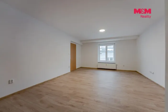 Pronájem bytu 1+1, Valašské Meziříčí, Poláškova, 47 m2