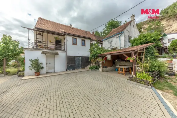 Prodej rodinného domu, Neuměřice, 155 m2