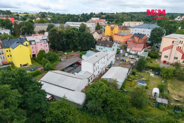 Prodej výrobních prostor, Karlovy Vary - Stará Role, Nádražní, 900 m2
