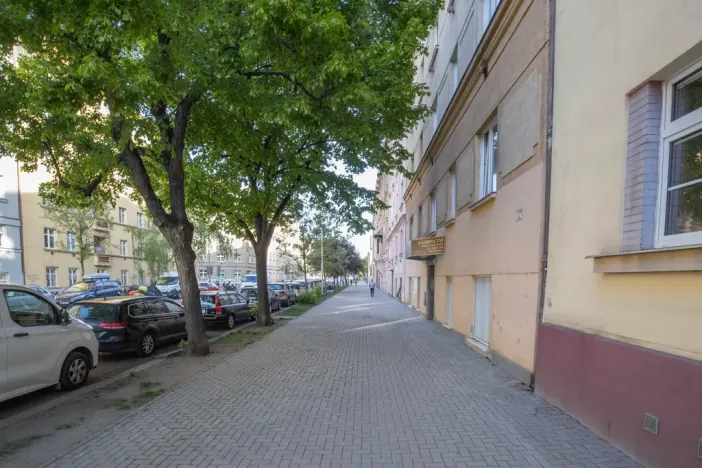 Prodej bytu 2+kk, Praha - Holešovice, U Uranie, 40 m2