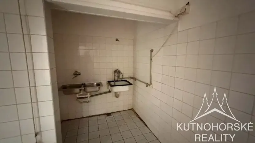 Pronájem výrobních prostor, Kutná Hora, Dolní, 262 m2