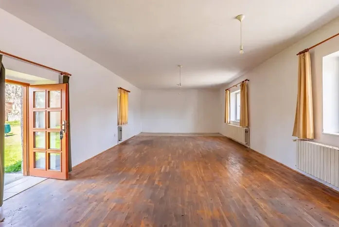 Prodej rodinného domu, Ovčáry, 160 m2