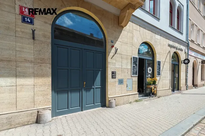 Prodej bytu 1+1, Praha - Karlín, Prvního pluku, 39 m2