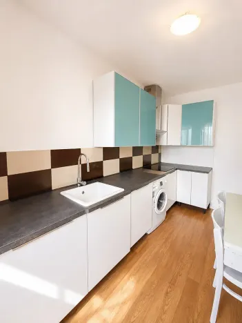 Prodej bytu 2+1, Praha, Pelhřimovská, 73 m2
